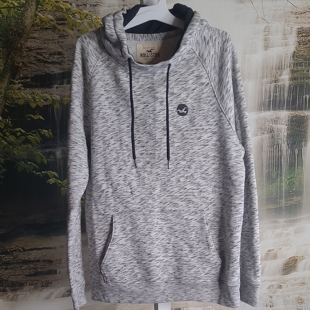 Hollister Mens Medium Heathered Gray Black Long Sleeve Athleisure Hoodie